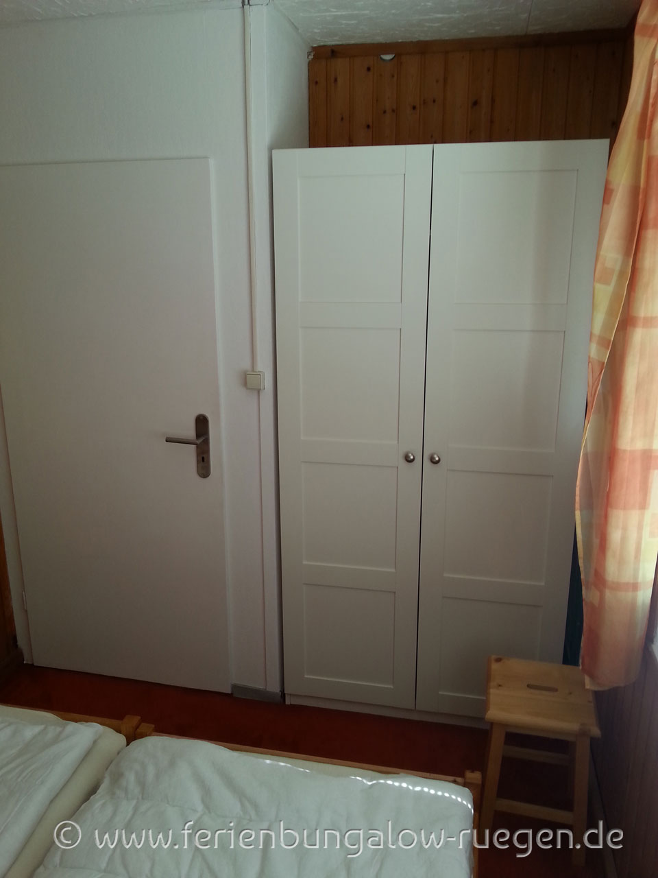 Schlafzimmer 1 Schrank