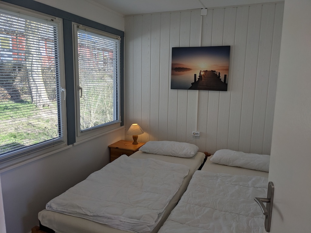 Schlafzimmer 2