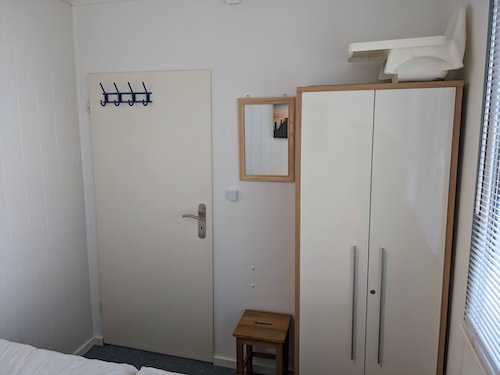 Schlafzimmer 2 Schrank